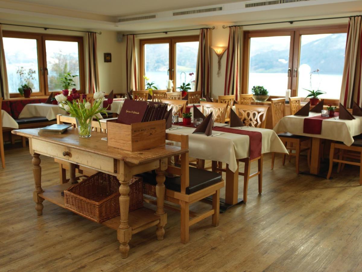 נוסדורף אם אטרסי Hotel Schoenberger מראה חיצוני תמונה